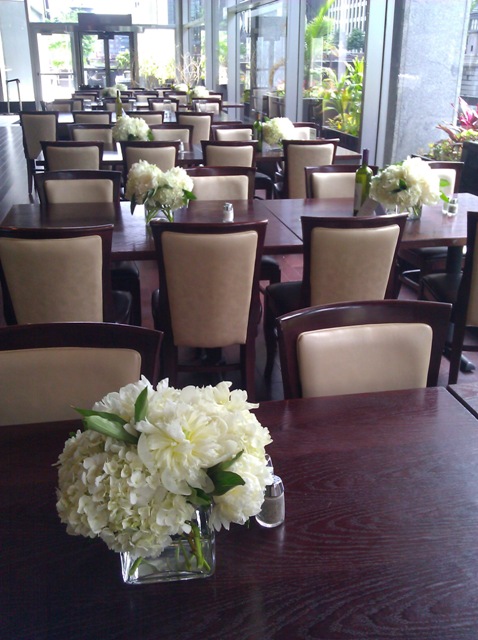 Summer centerpieces at South Branch Tavern